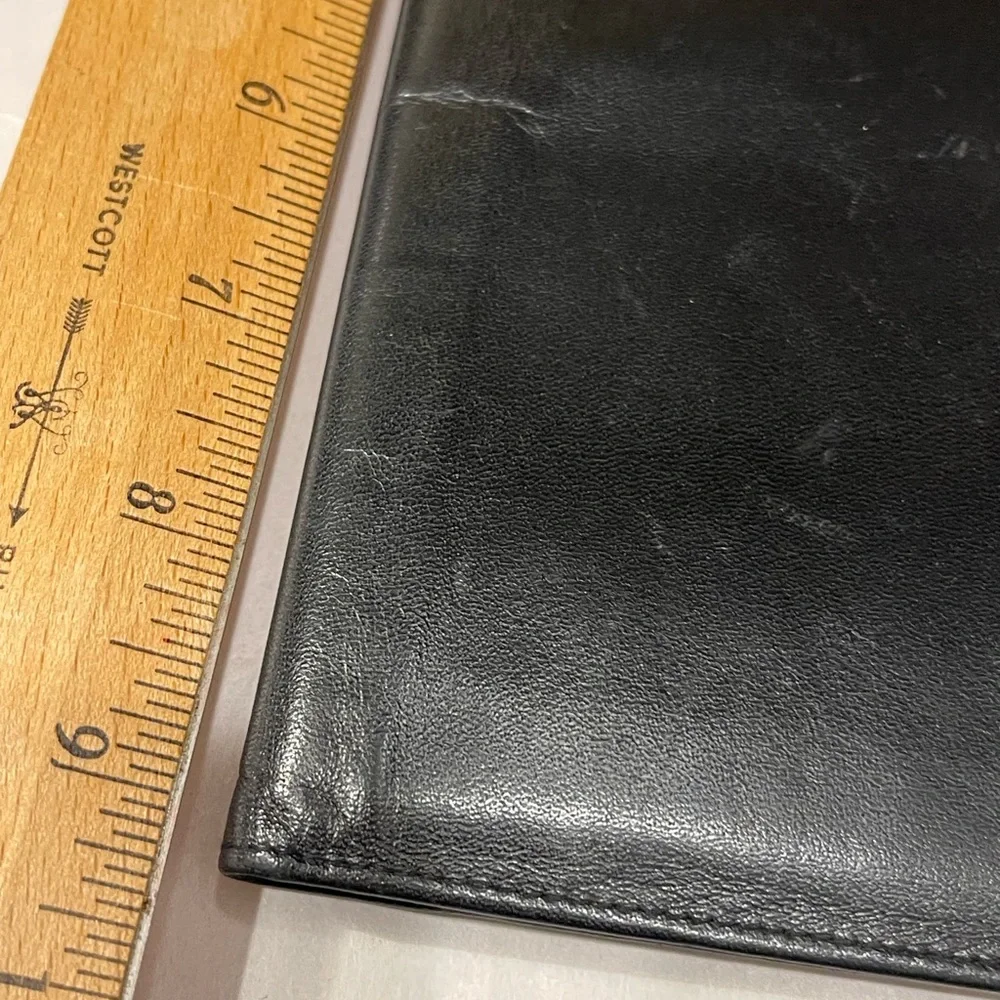 Vintage wallet I.Sen Se gold and black